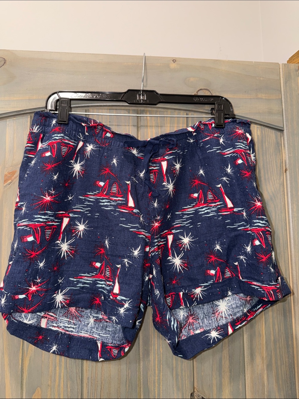 Old Navy Linen Blend Patriotic Short